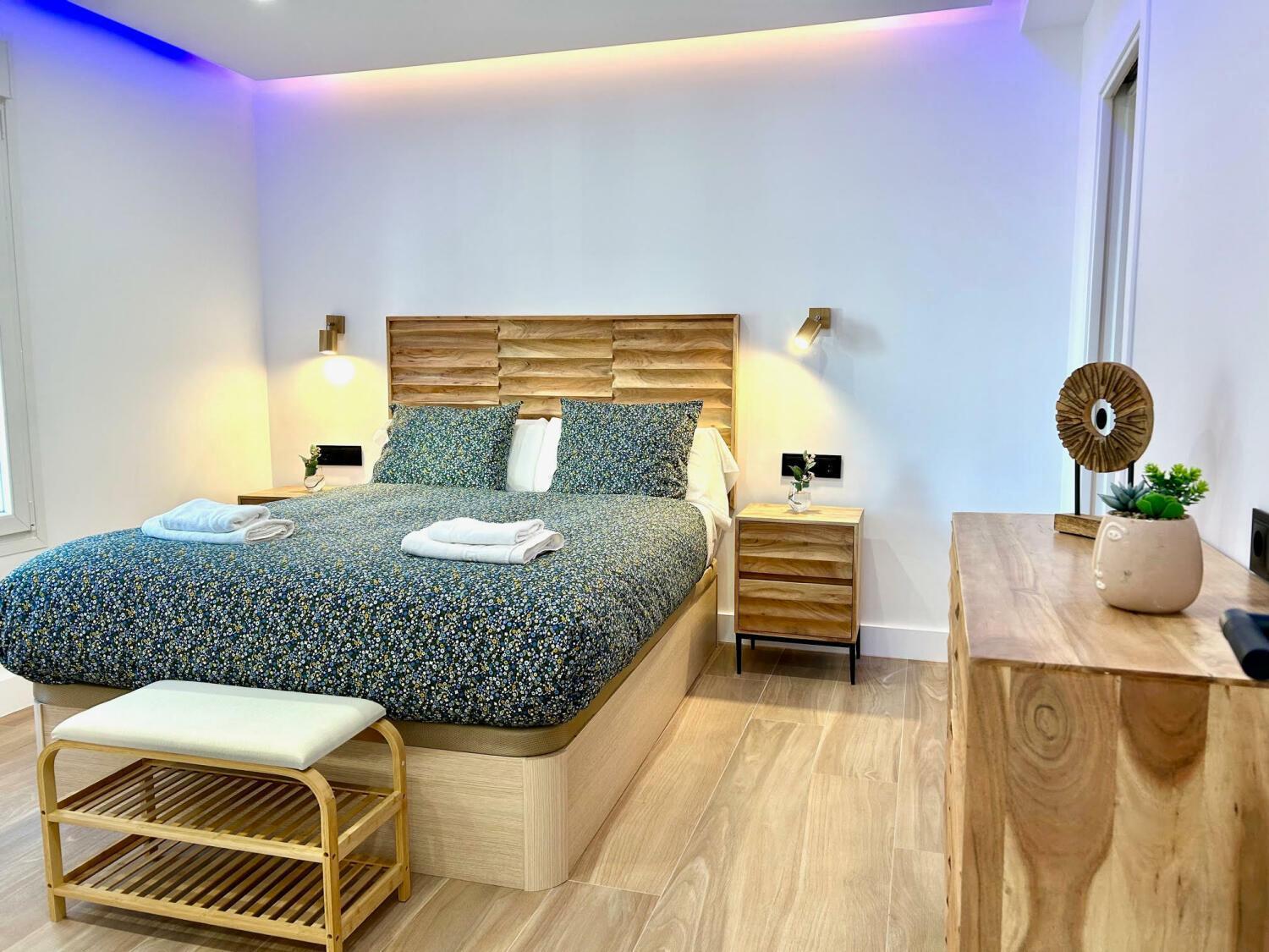 Gatu Premium Deseo Piso De Lujo Con Parking " Preferente Mayores De 25 Anos Y Familias " Cadiz Exterior photo
